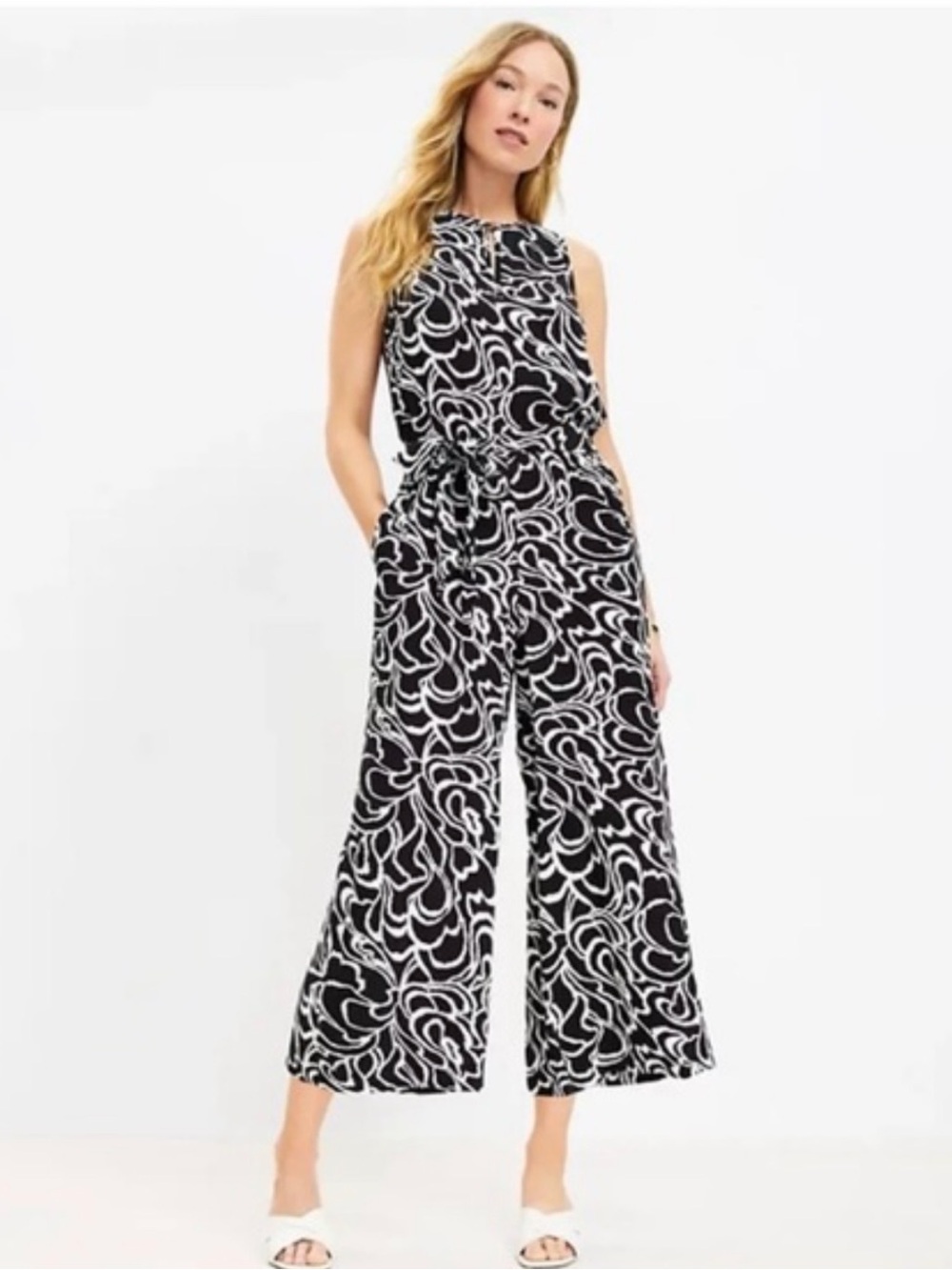 Loft Women’s Black Print Sleeveless Jumpsuit Size M